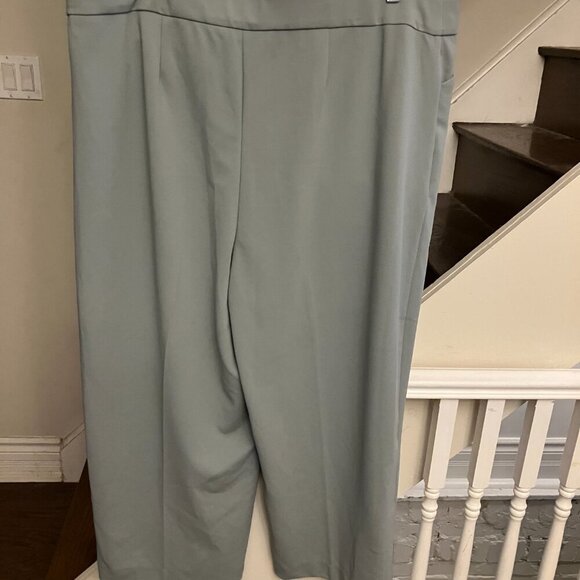 Wide Legged Trousers Plus Size - Picture 4 of 5